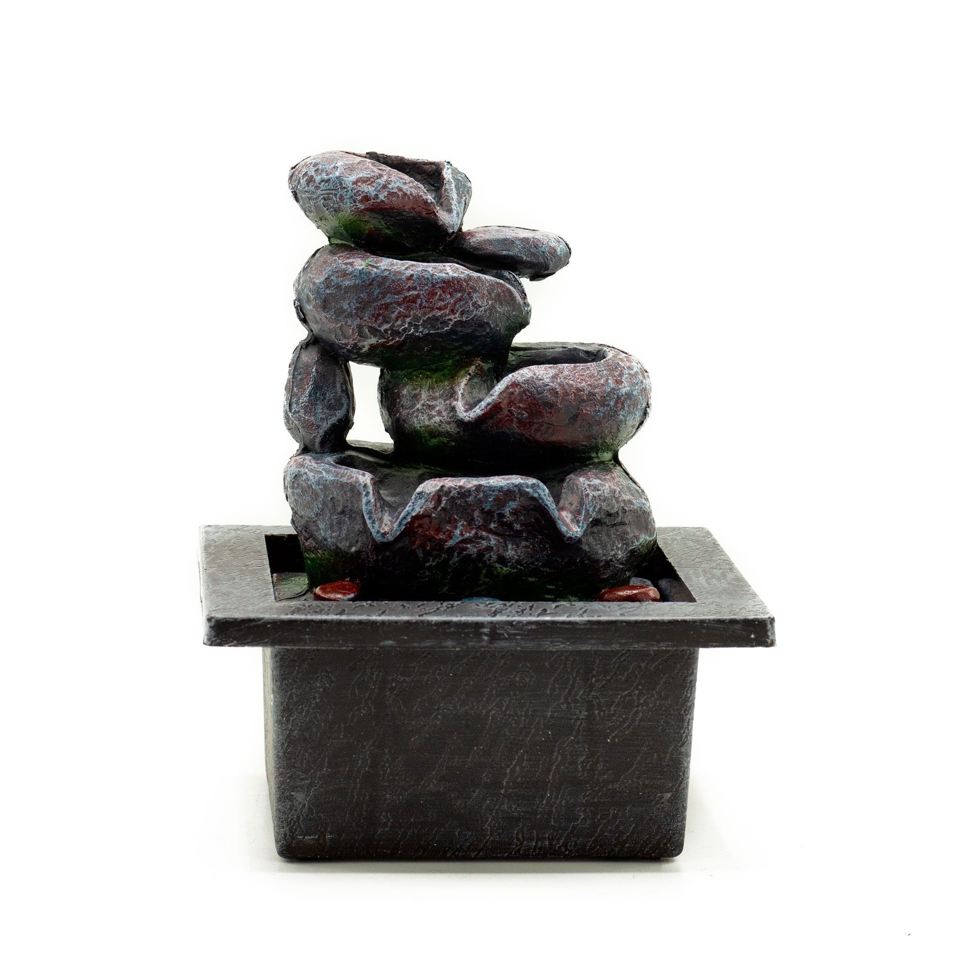 Apportez une touche de sérénité à votre intérieur avec cette fontaine de table de 20 cm à pots en cascade. Son écoulement d’eau fluide et son style rustique en font une décoration apaisante, idéale pour créer une ambiance zen à la maison comme au bureau.