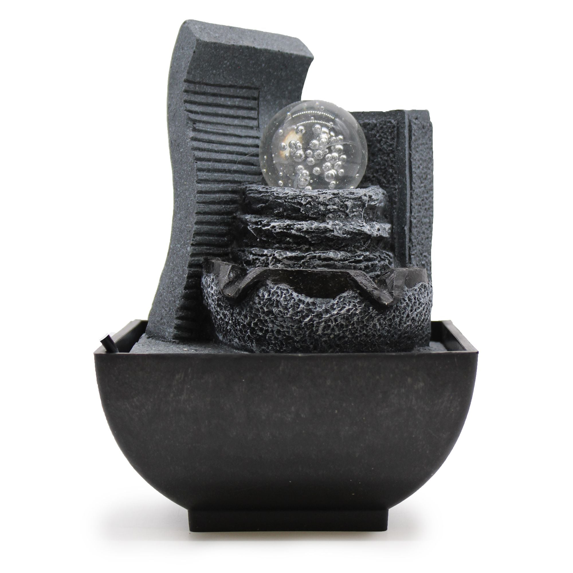 Apportez une touche de sérénité à votre intérieur avec cette fontaine de table de 18 cm à l’aspect roche en cascade. Compacte, apaisante et décorative, elle diffuse une ambiance zen idéale pour la maison, le bureau ou un espace bien-être.