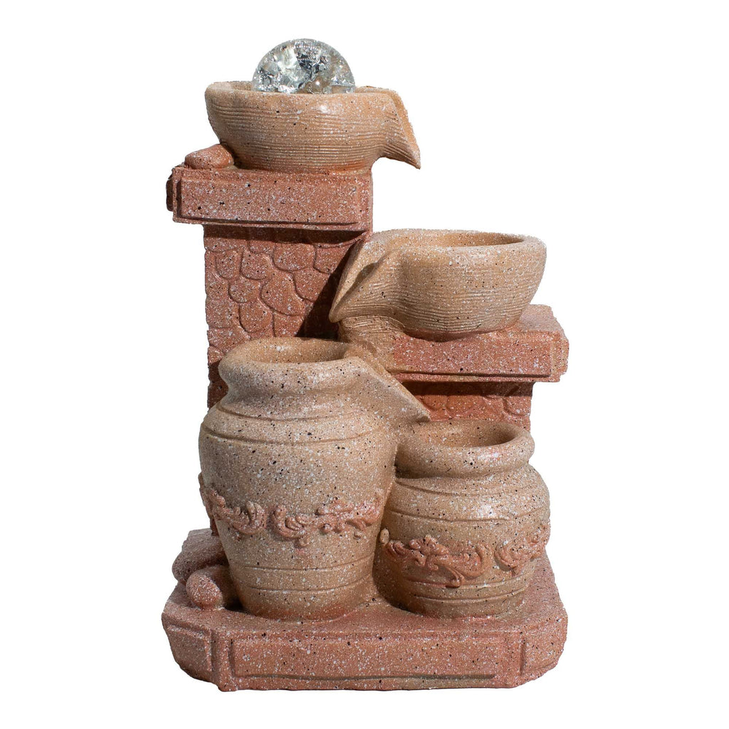Fontaine d’intérieur méditerranéenne à pots en cascade, finition terracotta, avec boule effet cristal.