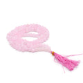 Laissez-vous séduire par ce mala 108 perles en quartz rose naturel, un bijou spirituel à la fois doux, apaisant et raffiné. Idéal pour la méditation, la récitation de mantras ou comme accessoire élégant, il accompagne vos rituels quotidiens avec harmonie et tendresse.