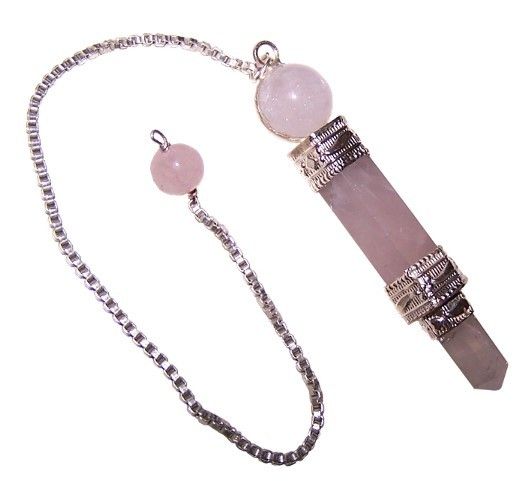 Pendule en trois parties quartz rose