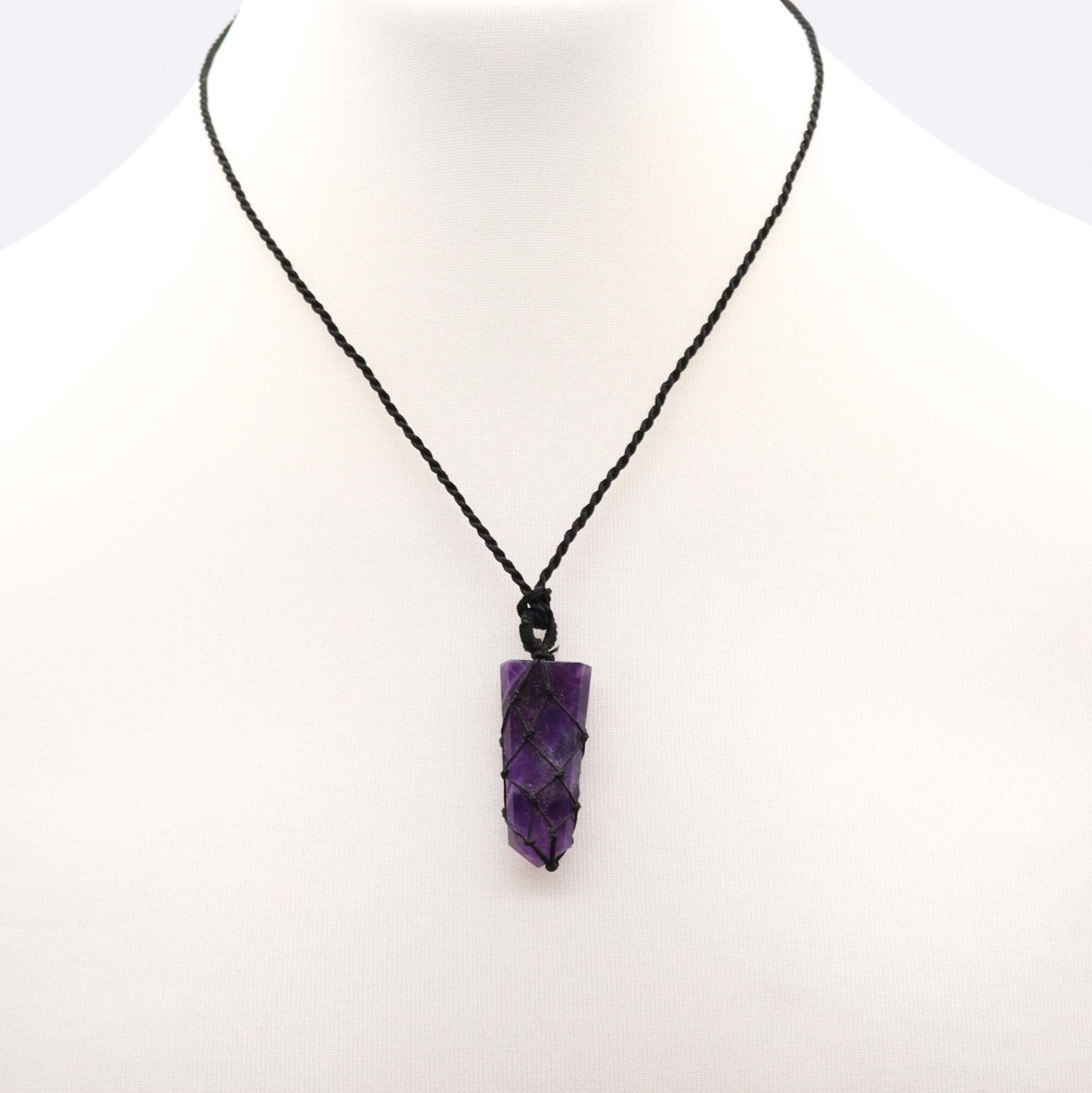 Pendentif plat améthyste lacé avec cordon ajustable
