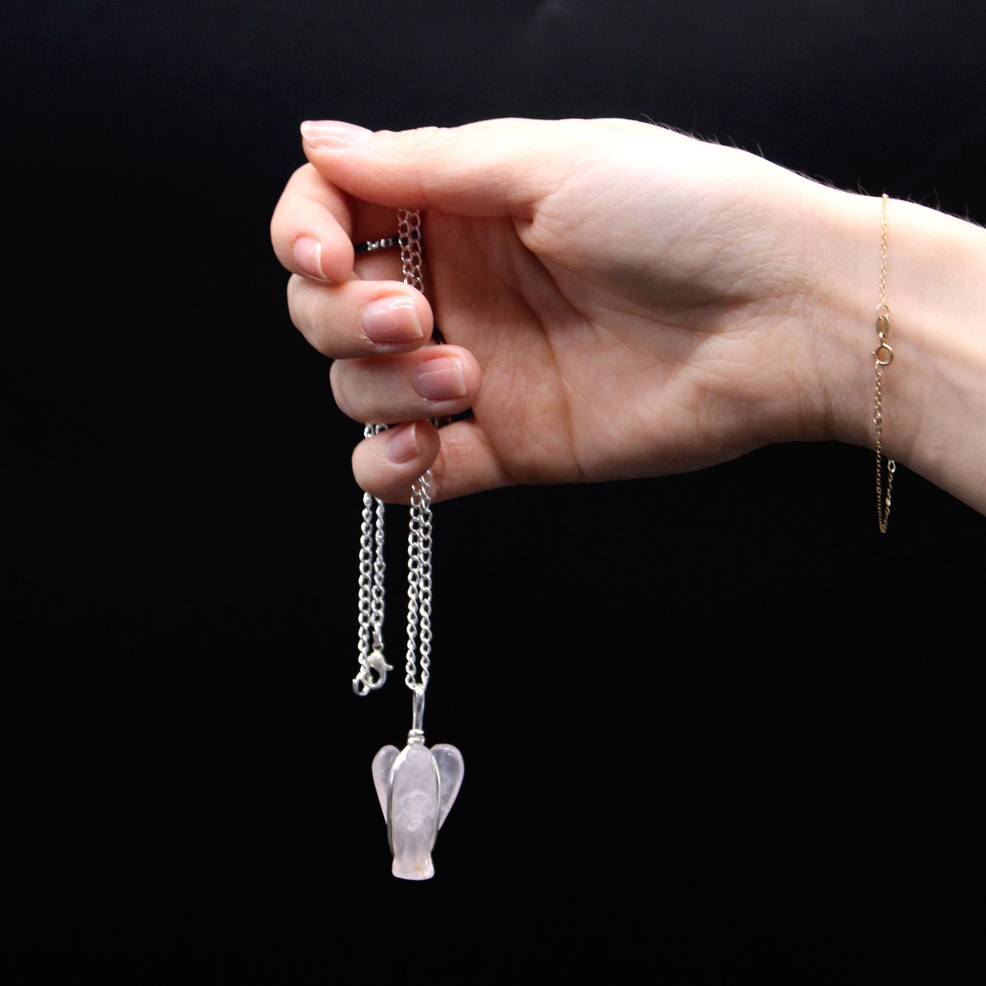 Pendentif ange gardien cristal de roche finition argentée