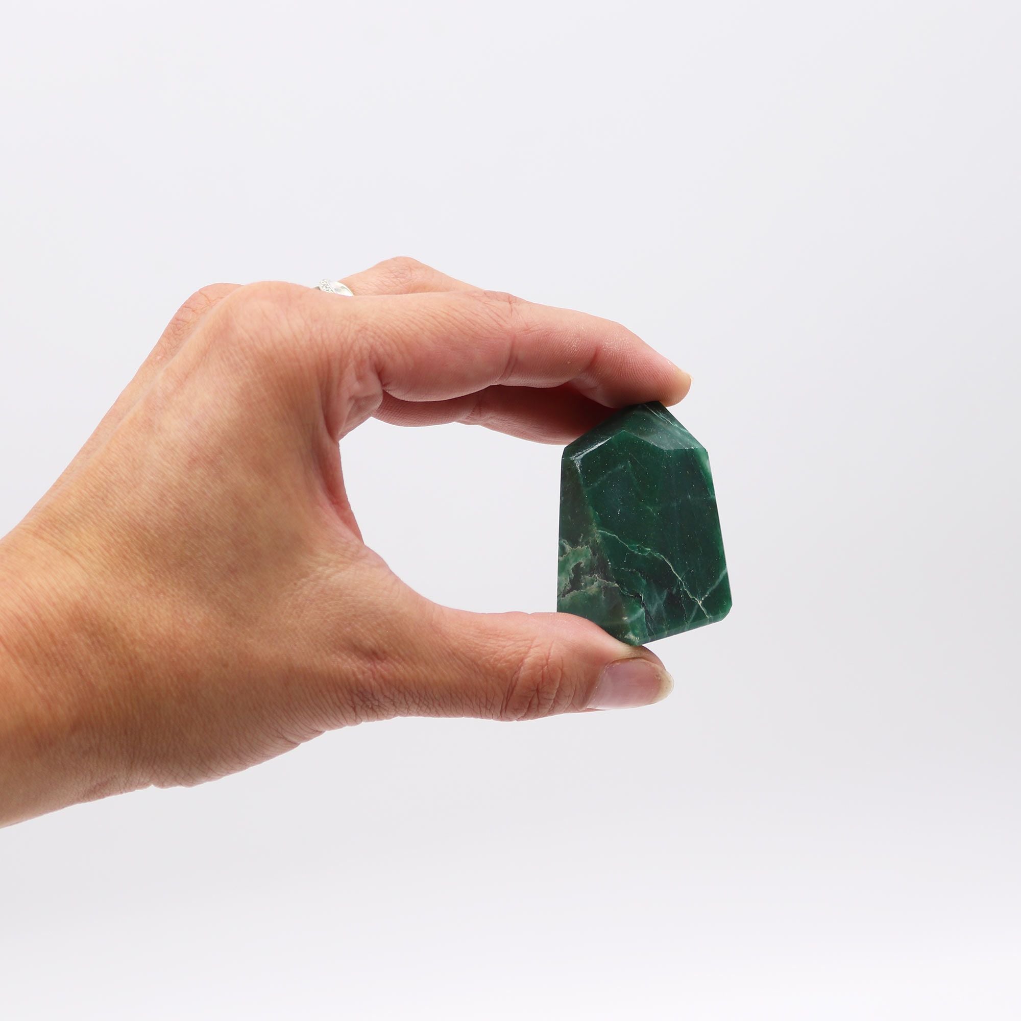 Pointes jade indien lot 500 g pierres naturelles déco