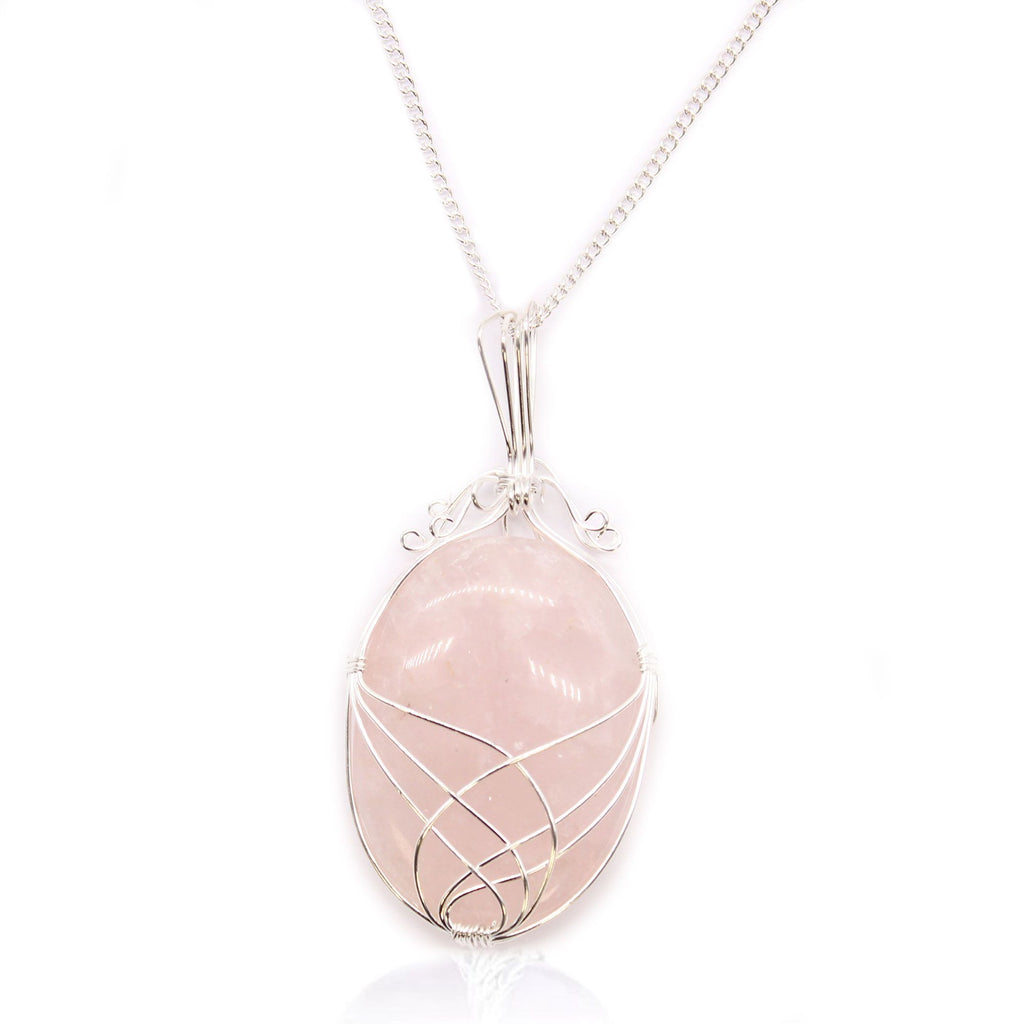Collier quartz rose enroulé spirale finition argentée