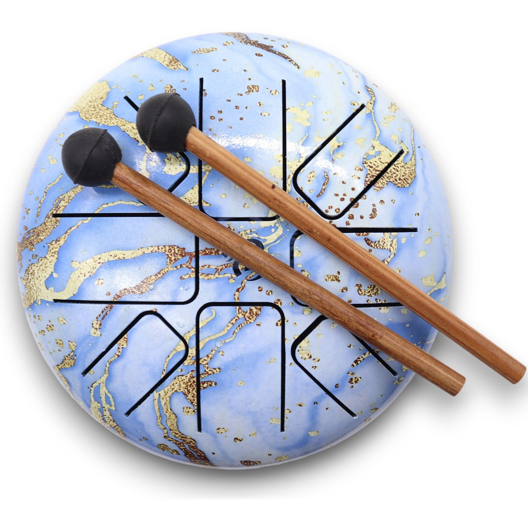 Steel Tongue Happy Drum Bleu Ciel – 17 x 13 cm, un tambour bleu ciel élégant photographié avec une paire de baguettes en bois. Cet instrument intuitif est parfait pour la méditation, la relaxation et la sonothérapie. Un choix idéal pour enrichir votre espace spirituel, ce happy drum en acier est facile à jouer pour tous, même sans expérience musicale.