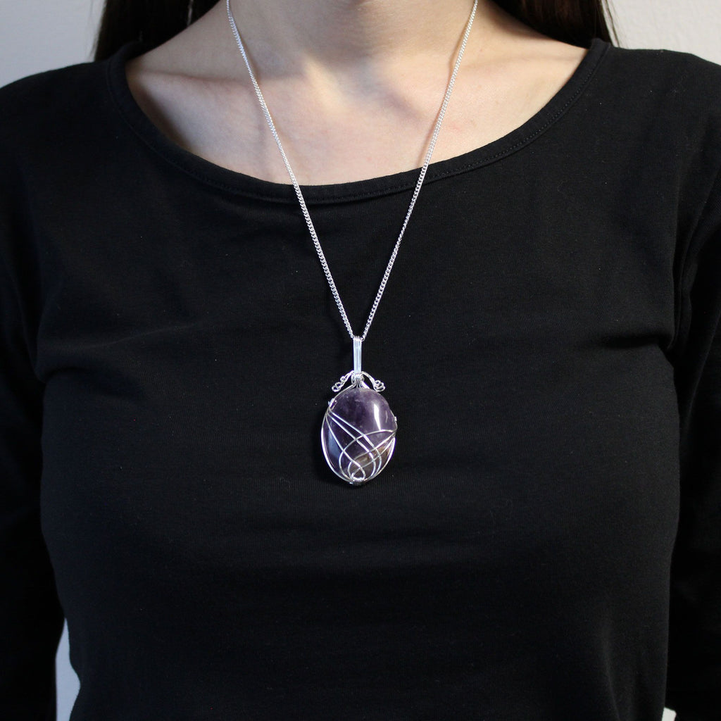 Collier améthyste enroulé spirale finition argentée