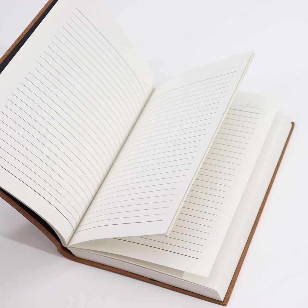 Grand Journal/Grimoire en cuir brun foncé 100 pages – 20 x 15 cm